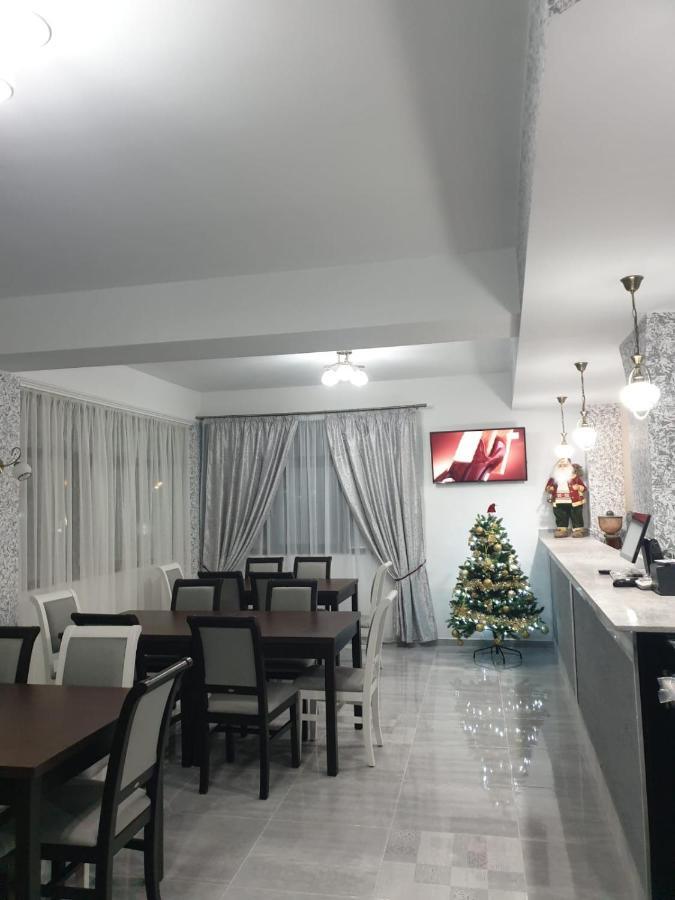 Pensiunea El Ryo Călimăneşti Exterior foto