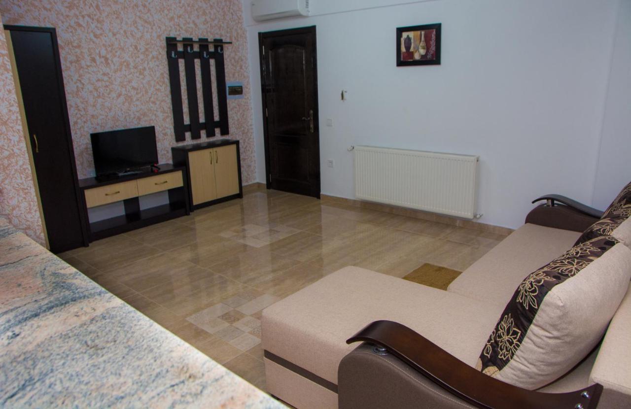 Pensiunea El Ryo Călimăneşti Exterior foto